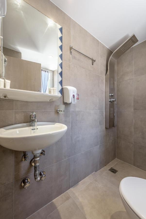 Plakes Sea View Apartment Plaka (Milos) ภายนอก รูปภาพ