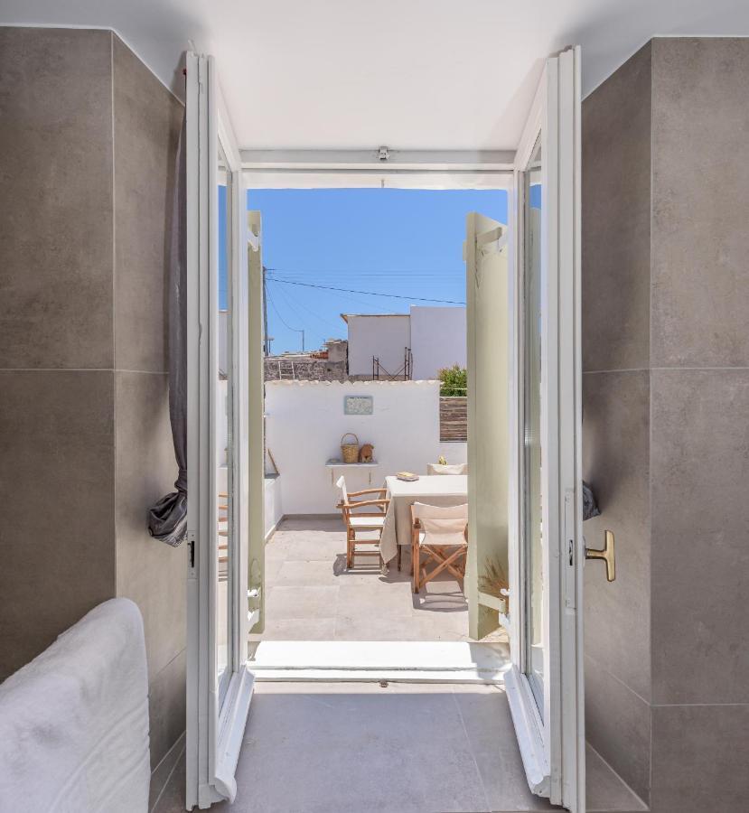 Plakes Sea View Apartment Plaka (Milos) ภายนอก รูปภาพ