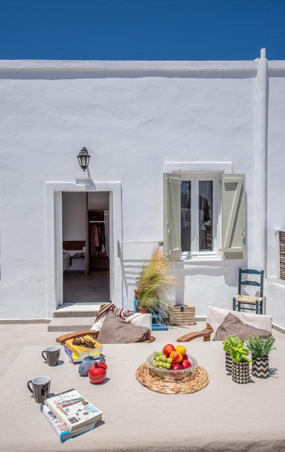 Plakes Sea View Apartment Plaka (Milos) ภายนอก รูปภาพ