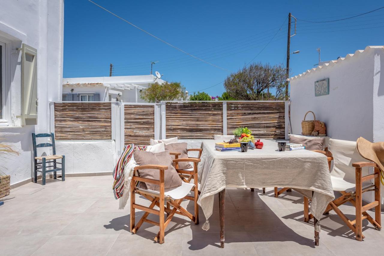 Plakes Sea View Apartment Plaka (Milos) ภายนอก รูปภาพ